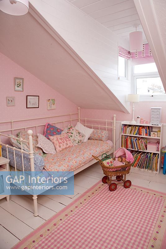 Chambre d'enfant rose