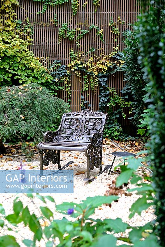 Chaise de jardin à bascule en métal