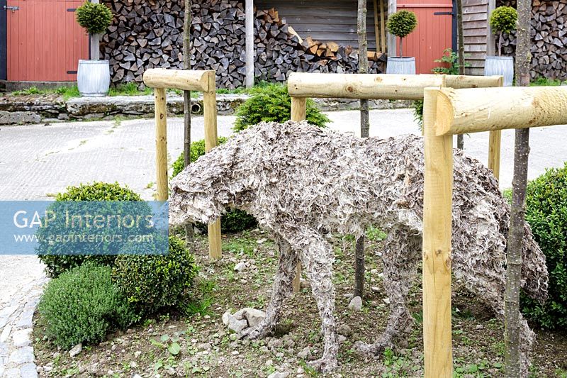 Sculpture de chien