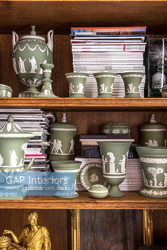 Collection d'articles de poterie Wedgewood vert et blanc