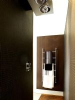 Salle de bain contemporaine avec coin salle d'eau