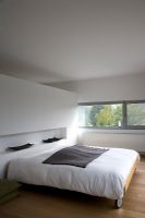 Chambre minimaliste moderne