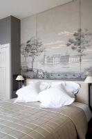 Chambre moderne avec papier peint classique