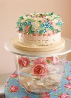 Vue, fleurs, bol, gâteau, gros plan