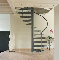 Escalier en colimaçon moderne