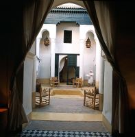 Cour de style marocain