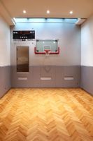 Filet de basket dans la salle de gym à domicile