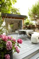 Salon de jardin moderne