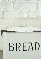 Détail de la corbeille à pain