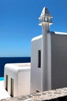Villa grecque blanche