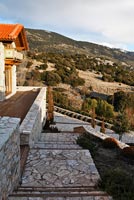 Vues de la maison en pierre traditionnelle, Grèce