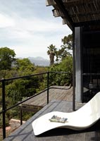 Balcon contemporain avec vue panoramique