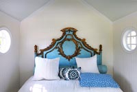 Tête de lit turquoise