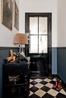 Hall d'entrée classique avec mobilier vintage