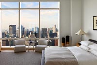 Chambre moderne avec vue sur New York