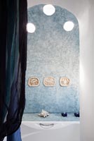 Mur de salle de bain cycladique