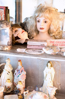 Affichage de poupées et d'ornements