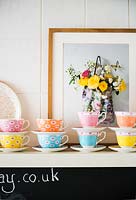 Tasses à thé colorées