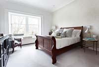 Chambre classique avec lit traîneau