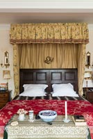 La chambre principale ou la chambre des Châtelaines - Cothay Manor