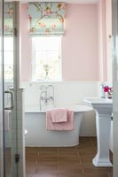 Salle de bain rose