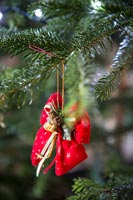 Détail de la décoration d'arbre de Noël arc