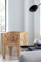 Chaise moderne en bois