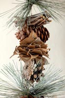 Décorations de Noël en matériaux naturels
