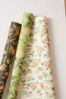 Rouleaux de papier peint floral divers