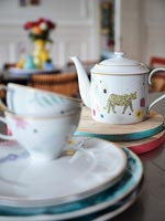 Théière et tasses à thé - détail