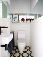 Détail salle de bain moderne