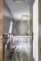 Salle de bain moderne en marbre gris inhabituelle