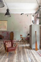 Meubles vintage dans un salon moderne
