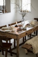 Table à manger rustique en bois
