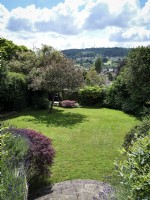 Pelouse de jardin avec vue panoramique
