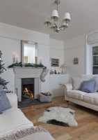 Noël blanc dans un cottage victorien 